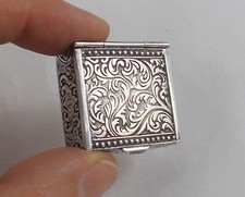 *RAR* Kleine Sußstoff- /